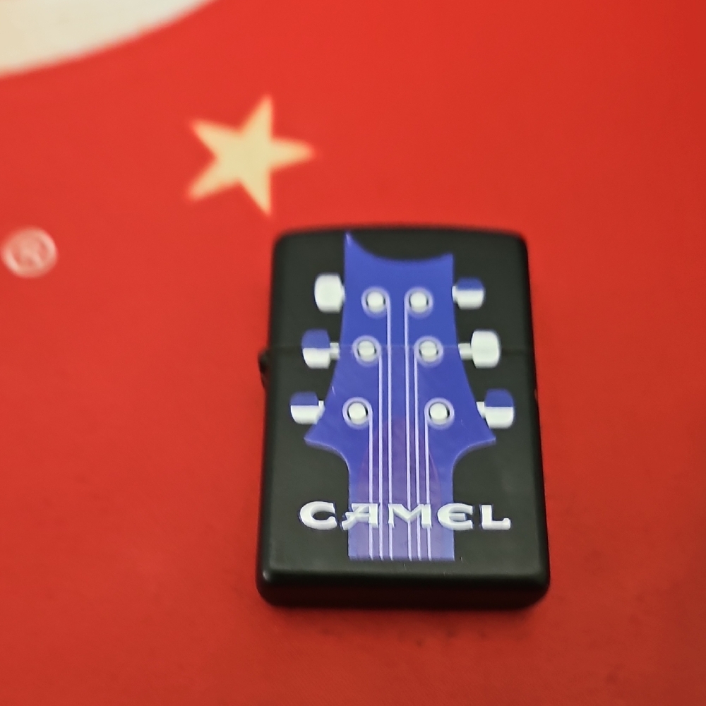 Camel Black and Blue Lighter